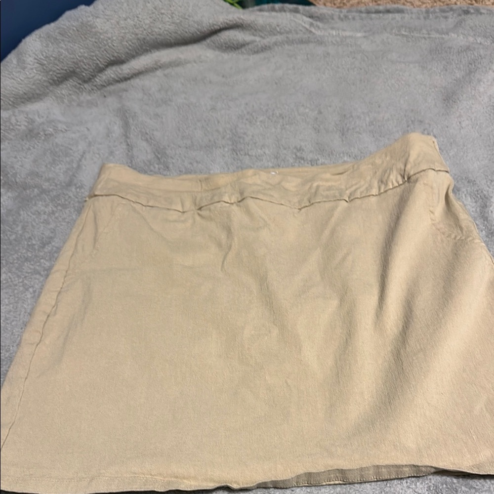Izod Golf Tan Women's Skort size 12